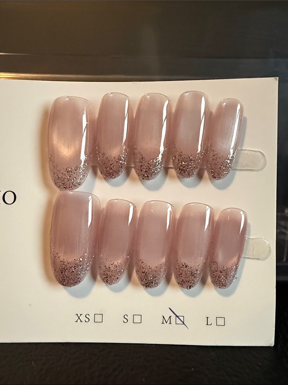 Mauve Pink Press-On Nails with Glitter Tips - Set of 10